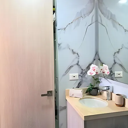 Precioso Duplex 2hab+ A/c + Rooftop En Bocagrande Apartamento *